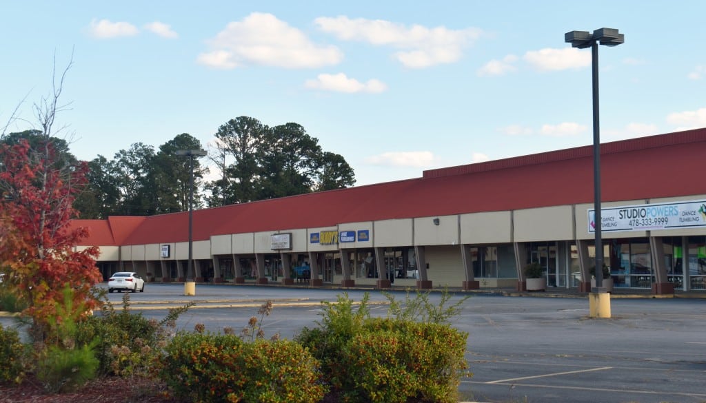 photo of stores at a shopping plaza