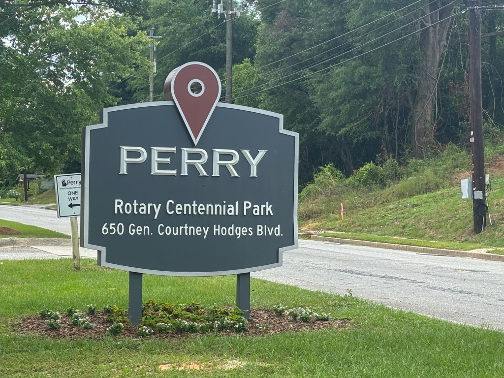 sign for the Rotary Centennial Park  