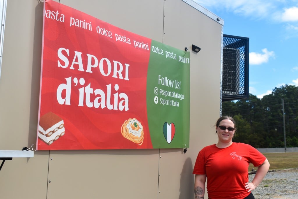 GMGK172○Saporiti Italia / サポリティ イタリア バーズ New Italian food truck is offering new flavors to middle Georgia